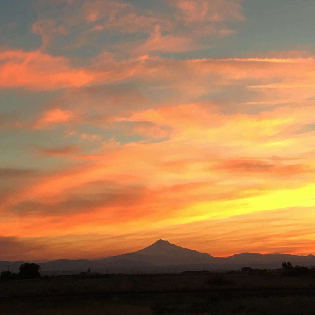 Mount Jefferson and an amazing sunset